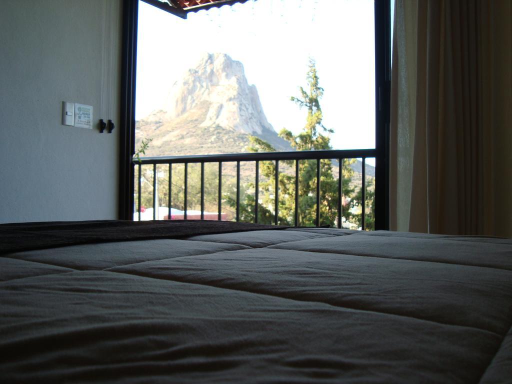 Hotel Quinta Arantxa Бернал Екстериор снимка