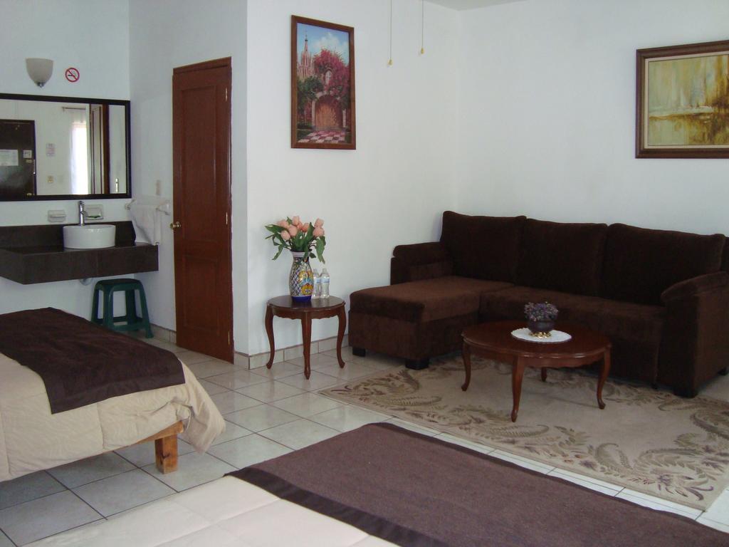 Hotel Quinta Arantxa Бернал Екстериор снимка
